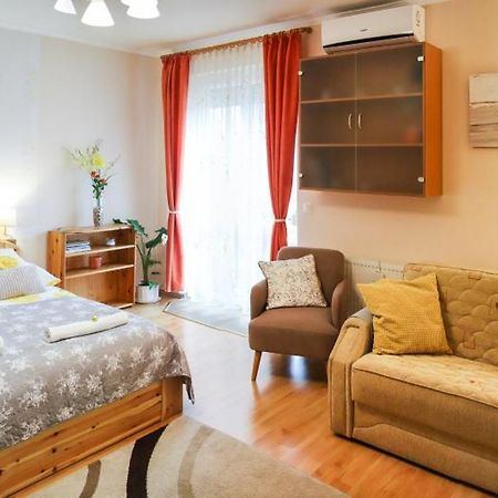 Dia Apartman Miskolc Esterno foto