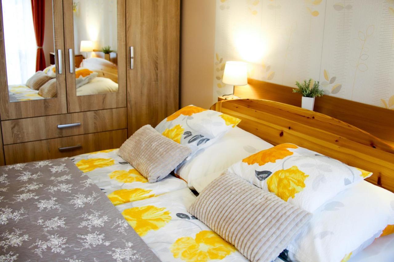 Dia Apartman Miskolc Esterno foto